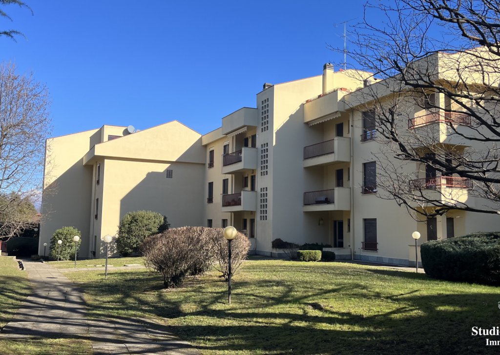 Vendita Appartamenti Besana in Brianza - QUADRILOCALE IN CENTRO Località centro