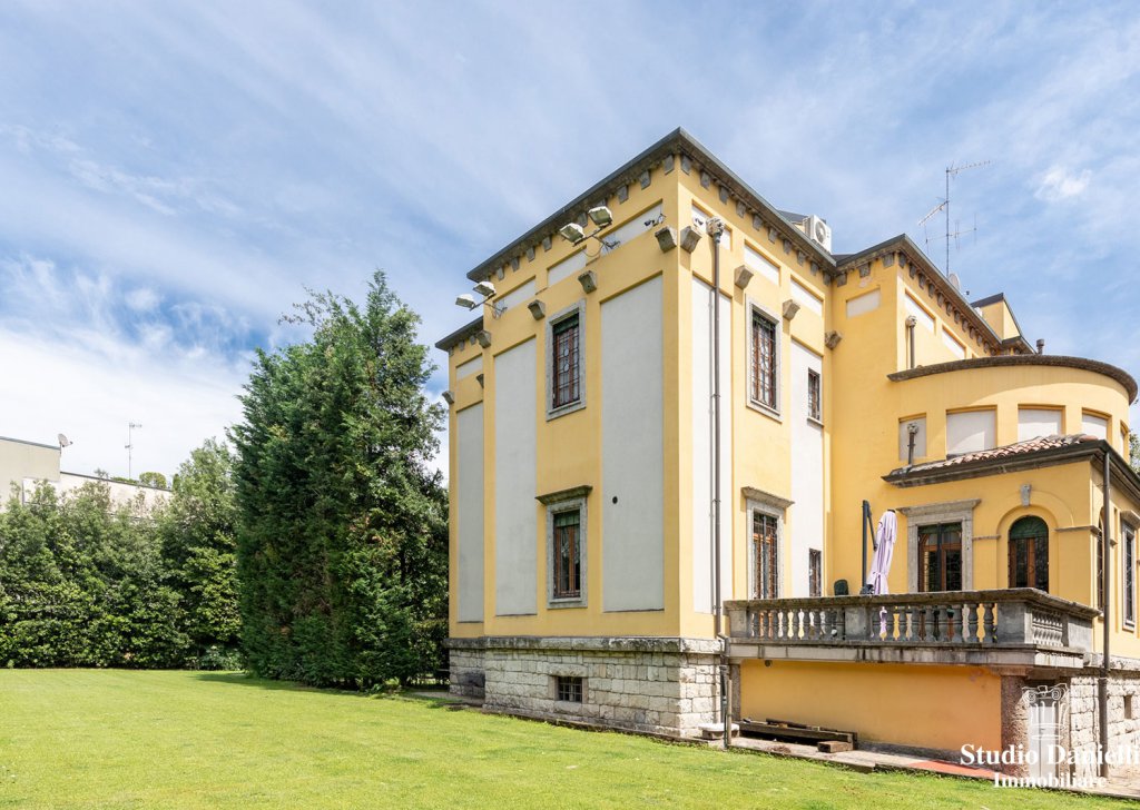 Vendita Villa Unifamiliare Monza - RESIDENZA LE GRAZIE MONZA Località semicentro