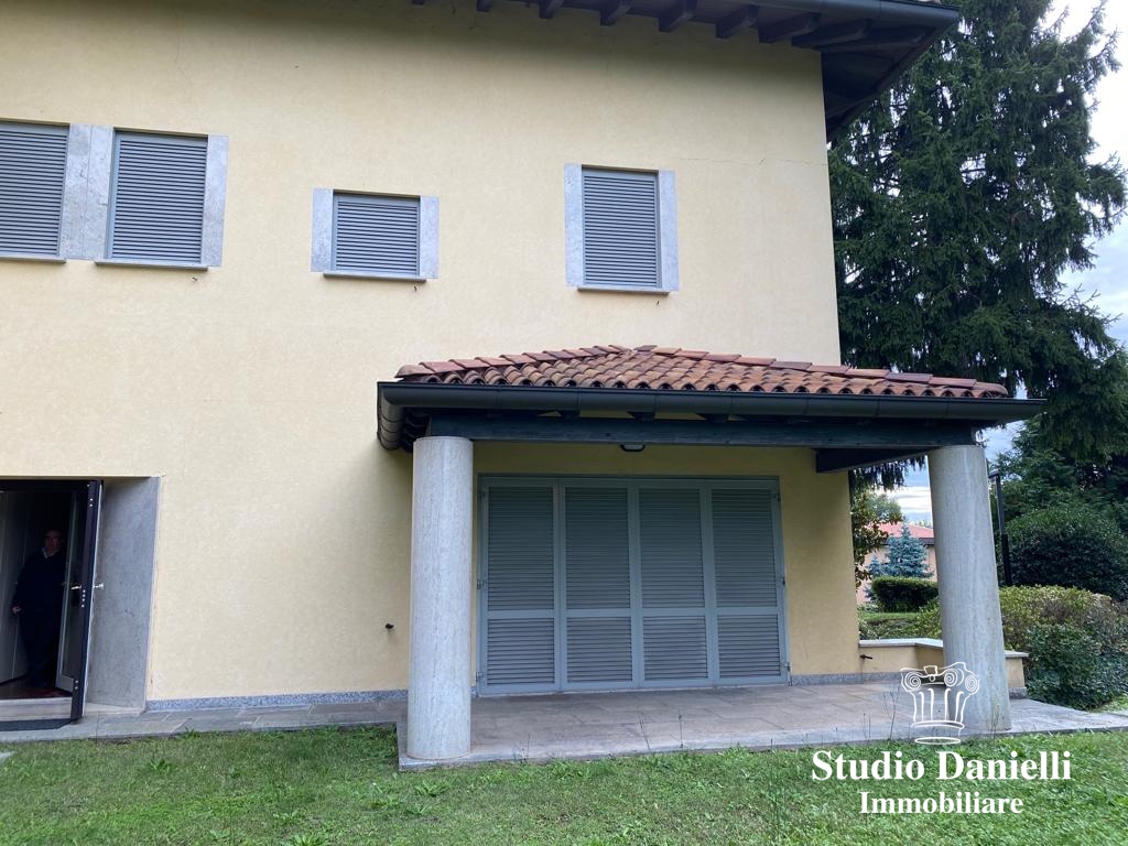 Villa singola Carate Brianza MB1310993