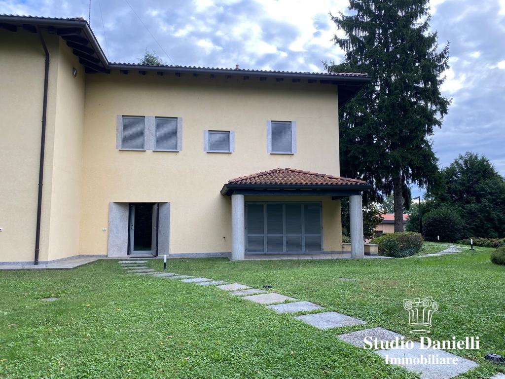 Villa singola Carate Brianza MB1310993